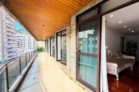 Apartamento à venda com 4 quartos, sendo 2 suítes, em Tijuca, Rio de Janeiro, RJ