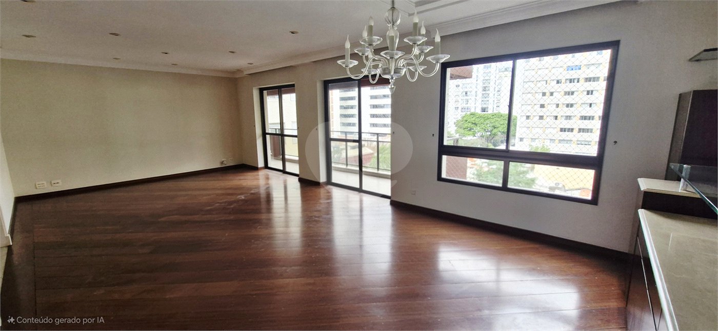 Apartamento à venda com 4 quartos, sendo 3 suítes, em Santa Cecília, São Paulo, SP
