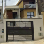 Sobrado à venda com 2 quartos, sendo 1 suíte, em Arujamérica, Arujá, SP