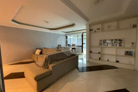 Casa à venda com 3 quartos, sendo 1 suíte,  em São José, Armação dos Búzios, RJ