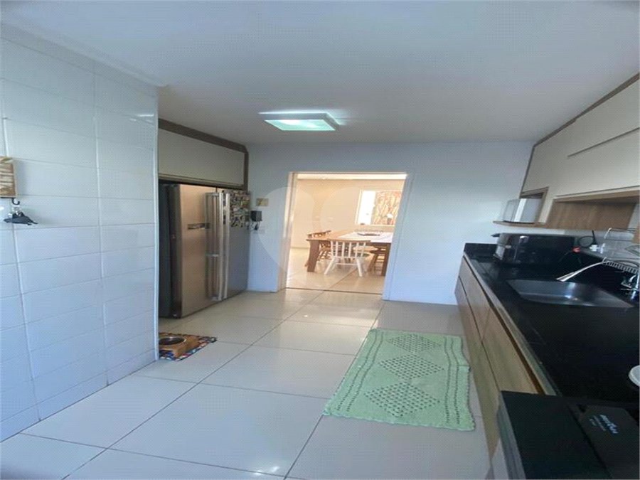 Casa à venda com 3 quartos, sendo 1 suíte, no condomínio Residencial Green Village, Indaiatuba - SP