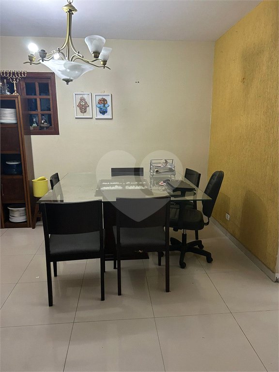 Apartamento à venda com 2 quartos, sendo 1 suíte, em Higienópolis, São Paulo, SP