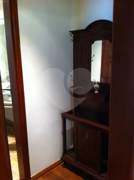 Apartamento à venda com 4 suítes em Real Parque, São Paulo, SP