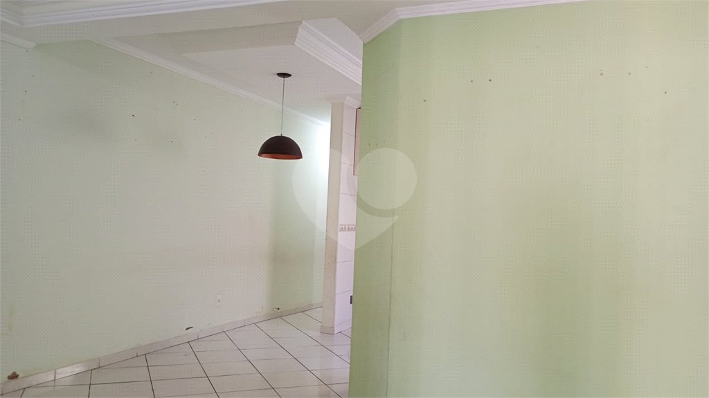 Casa Térrea à venda com 3 quartos, sendo 1 suíte, em Vila Nova, Salto, SP