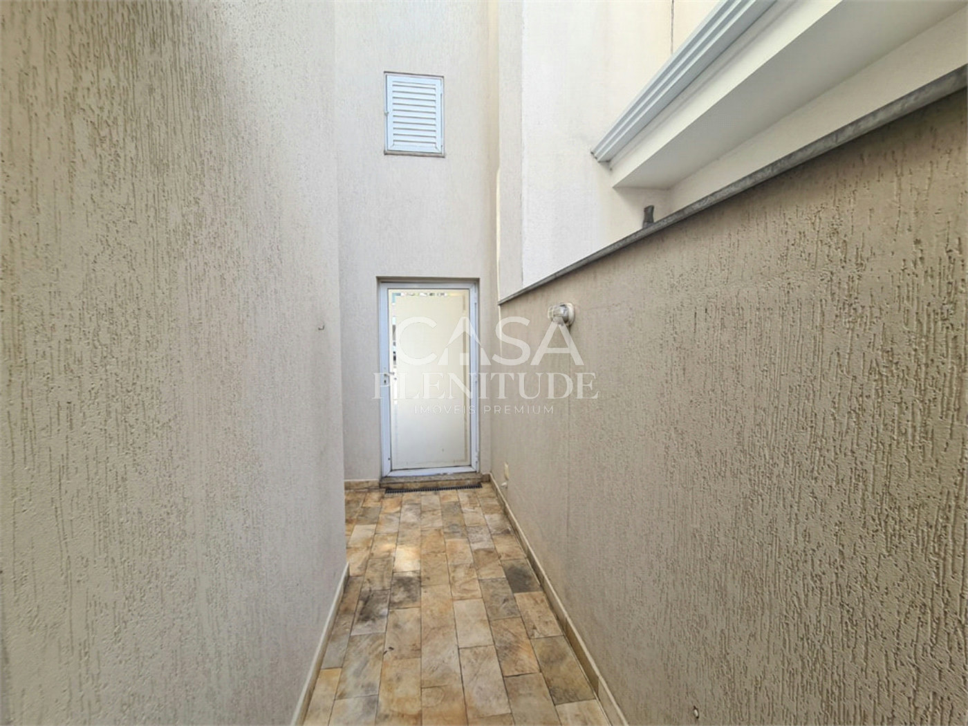Casa em condomínio à venda com 3 suítes, em Iporanga, Sorocaba, SP