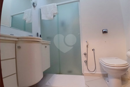 Casa Térrea à venda com 5 suítes em Bairro do Cambará, São Roque, SP