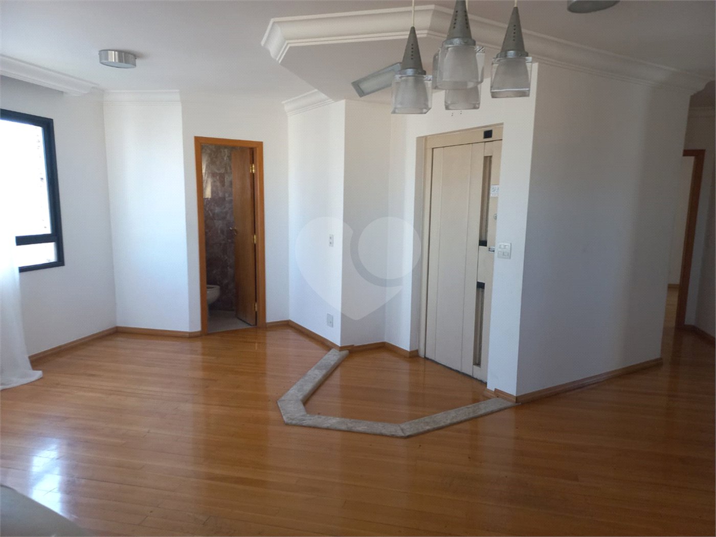 Apartamento à venda com 3 quartos, sendo 2 suítes, em Santana, São Paulo, SP