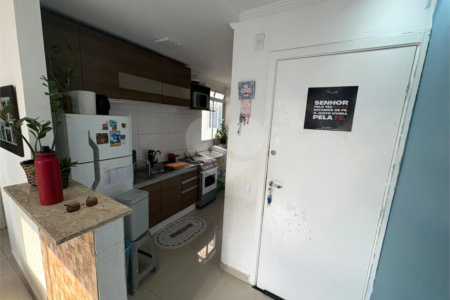 Apartamento à venda com 2 quartos em Parque Santa Rosa, Suzano, SP
