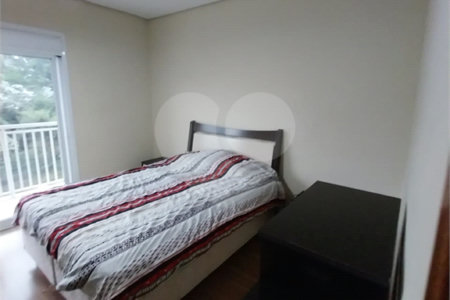 Casa à venda com 3 quartos, sendo 1 suíte, no condomínio Mosaico da Serra, Mogi das Cruzes - SP