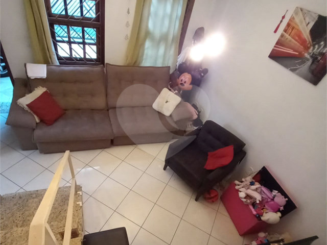 Sobrado à venda com 2 quartos em Vila Guilherme, São Paulo, SP