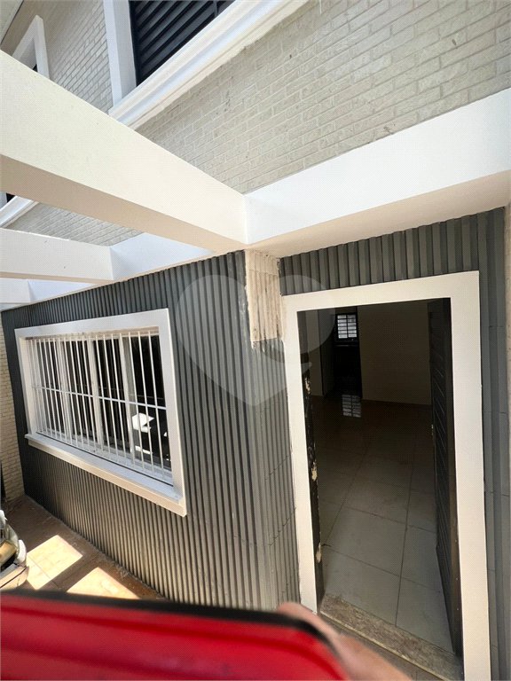 Casa à venda com 3 quartos, sendo 1 suíte, em Conjunto Residencial Vista Verde, São Paulo, SP