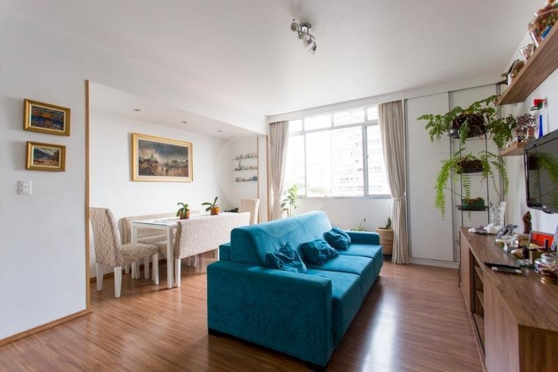 Apartamento à venda com 3 quartos, sendo 1 suíte, em Vila Mariana, São Paulo, SP