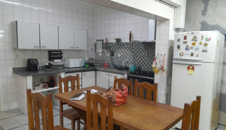 Sobrado à venda com 3 quartos, sendo 1 suíte, em Jardim Caravelas, São Paulo, SP