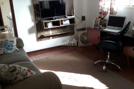 Casa à venda com 5 quartos no Centro de Atibaia/SP | Duas casas no mesmo terreno