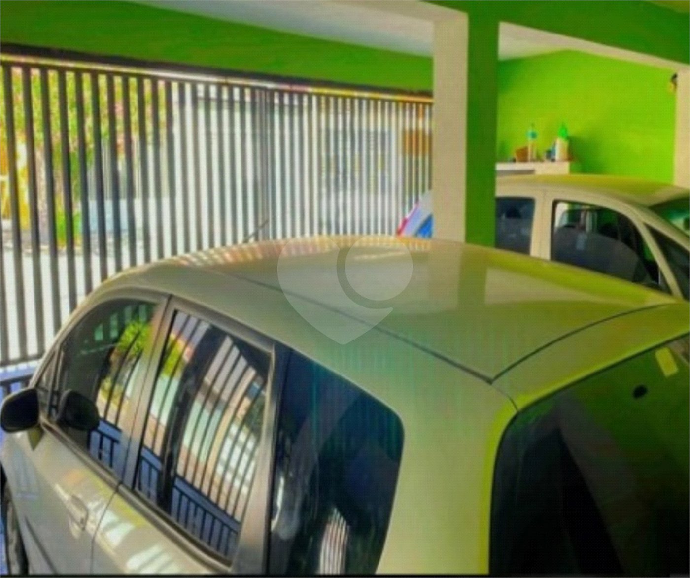 Sobrado à venda com 4 quartos, sendo 1 suíte, em Jaraguá, São Paulo, SP