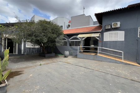 Prédio à venda em Vila Ercília, São José do Rio Preto, SP