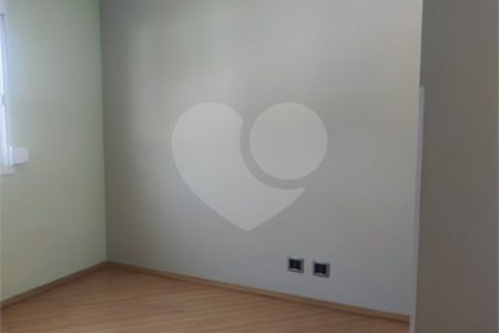 Casa à venda com 3 suítes no condomínio Residencial Suzano, Suzano - SP
