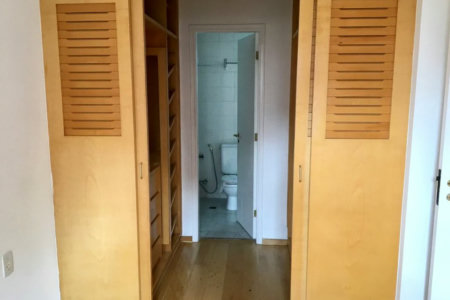 Apartamento à venda com 3 quartos, sendo 1 suíte, em Vila Andrade, São Paulo, SP