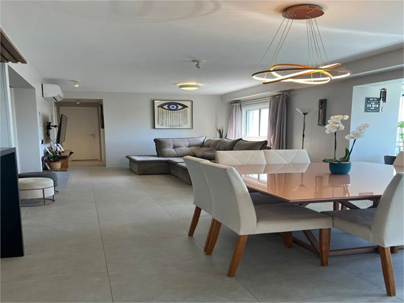 Apartamento à venda com 3 suítes em Jardim Caboré, São Paulo, SP