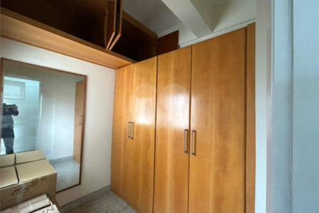 Apartamento à venda com 3 quartos, sendo 1 suíte,  em Vila Brasilina, São Paulo, SP