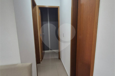 Casa à venda com 2 quartos no condomínio Castro Ramos, São Paulo - SP