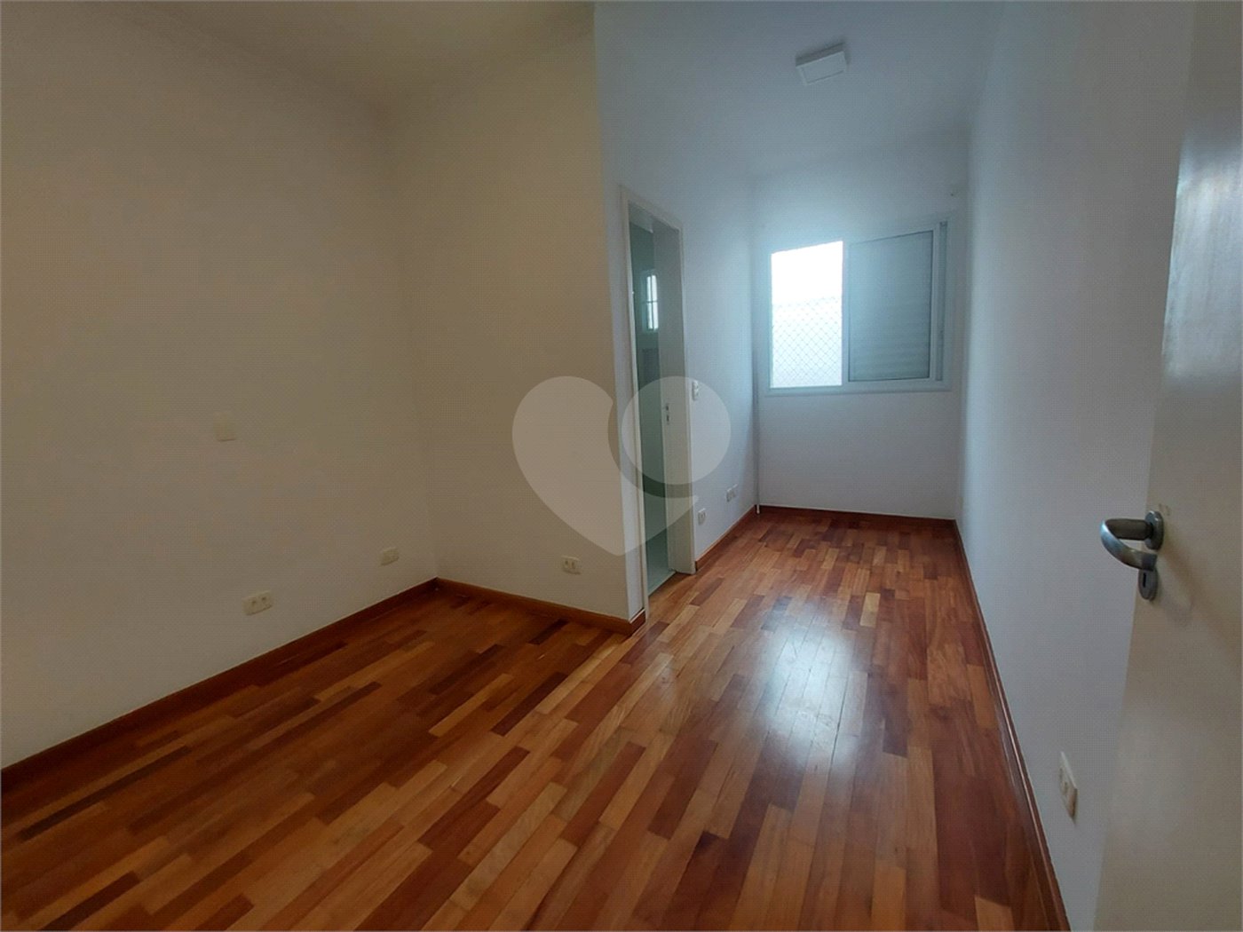 Casa Térrea à venda com 3 suítes em Santana, São Paulo, SP