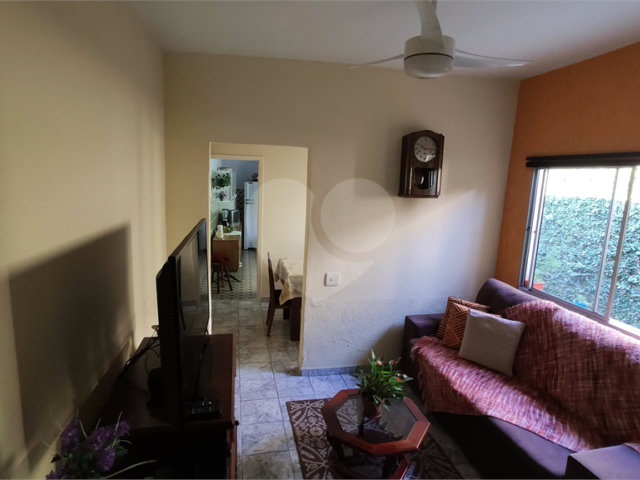 Casa à venda com 4 quartos, sendo 1 suíte,  no condomínio Travessa Jacob,38, São Paulo - SP