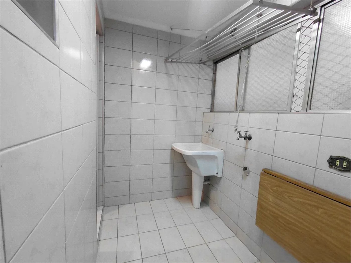 Apartamento à venda com 2 quartos, sendo 1 suíte,  em Água Branca, São Paulo, SP