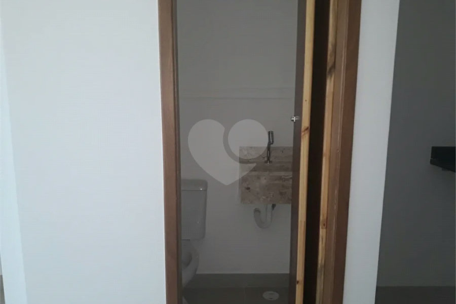 Casa à venda com 2 suítes no condomínio martinha, São Paulo - SP