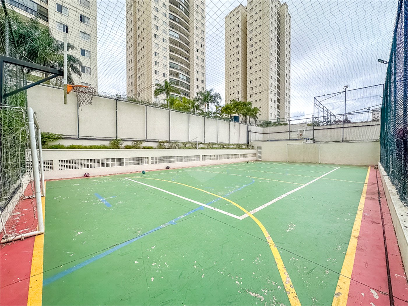 Apartamento à venda com 3 quartos, sendo 1 suíte, em Vila Sofia, São Paulo, SP
