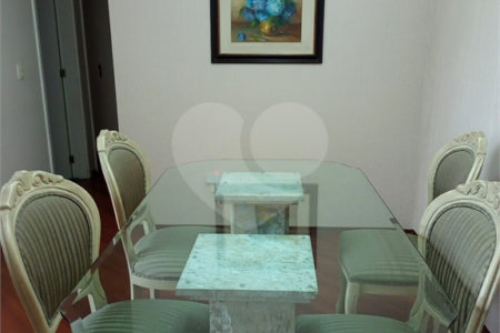 Apartamento à venda com 3 quartos, sendo 1 suíte, em Vila Mariana, São Paulo, SP
