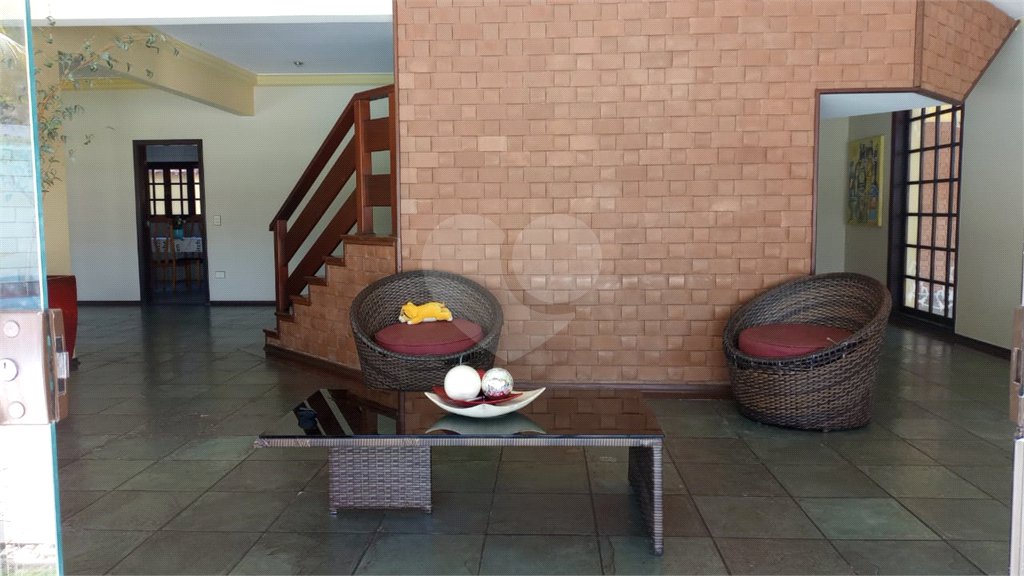 Casa à venda ou para alugar com 5 suítes no condomínio Vilage Zuleika Jabour, Salto - SP