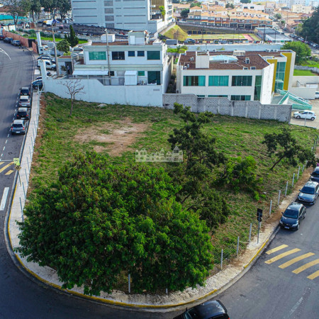 Terreno à venda no Centro, Atibaia, SP