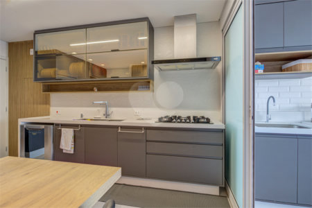 Apartamento à venda com 3 suítes em Vila Mascote, São Paulo, SP