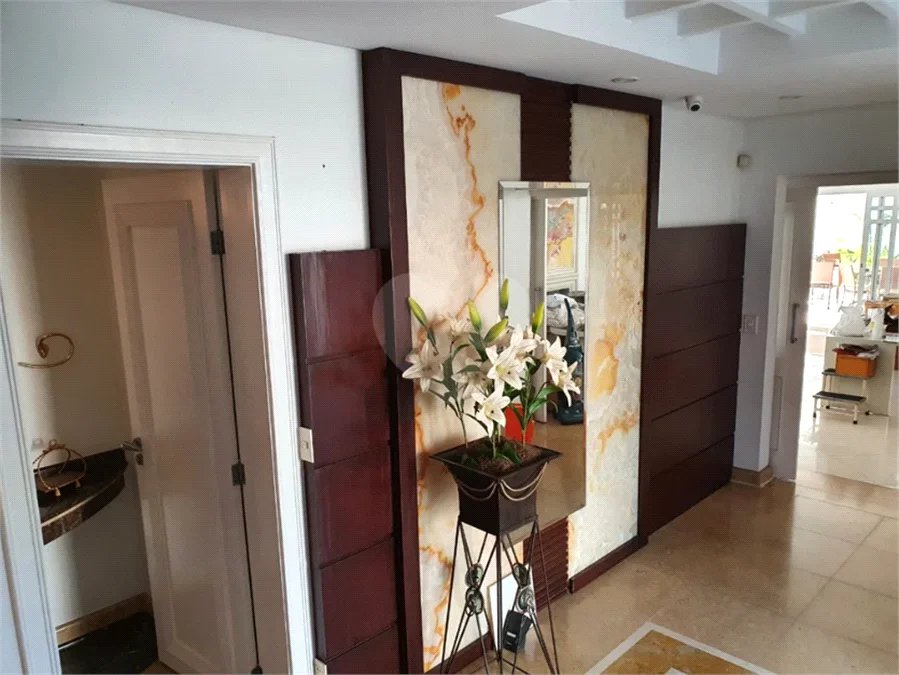 Casa à venda ou para alugar com 5 suítes no condomínio Residencial Morumbi Q.1, São Paulo - SP