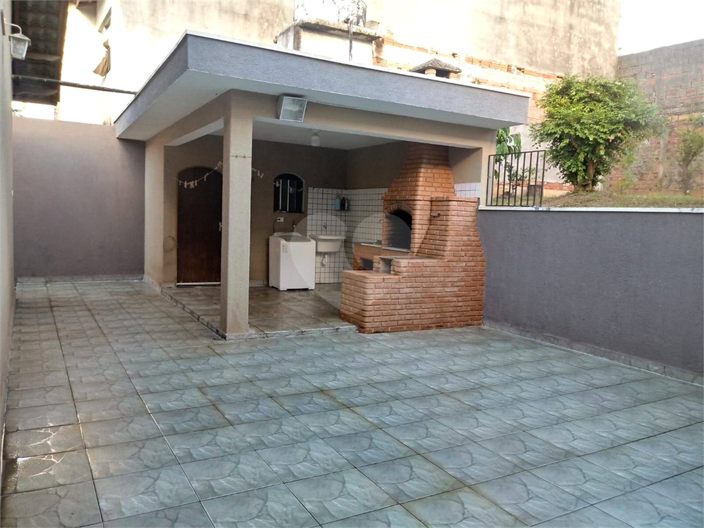 Casa à venda com 3 quartos, sendo 1 suíte, em Jardim São Pedro, Mogi das Cruzes, SP