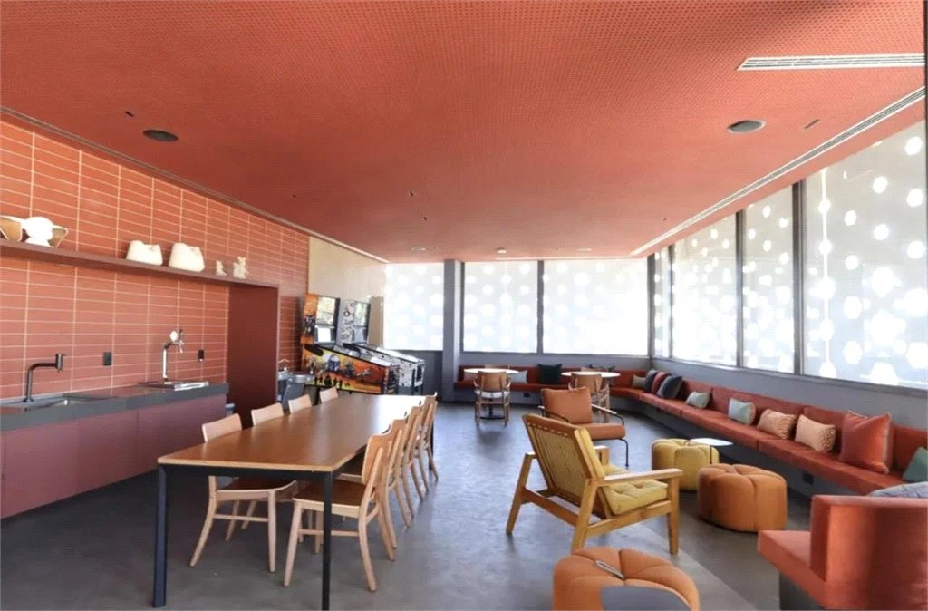 Apartamento à venda com 4 suítes em Vila Cordeiro, São Paulo, SP