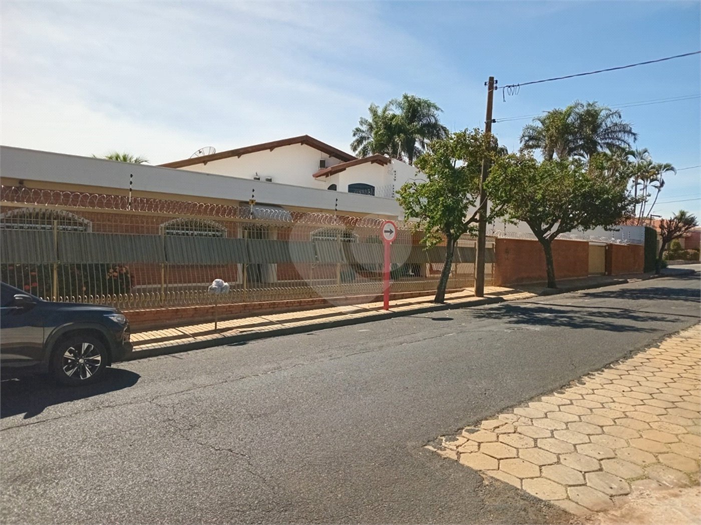 Casa à venda com 3 quartos, sendo 1 suíte, em Vila José Bonifácio, Araraquara, SP