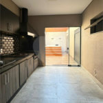 Casa à venda com 3 quartos, sendo 2 suítes, no condomínio Residencial Maria Dulce, Indaiatuba - SP