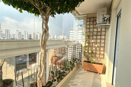 Apartamento à venda com 3 suítes em Santa Teresinha, São Paulo, SP