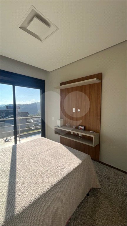 Casa à venda com 4 suítes no condomínio Porto Atibaia, Atibaia - SP