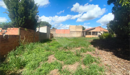 Sítio à venda com 2 quartos em Retiro Santana, Itapetininga, SP