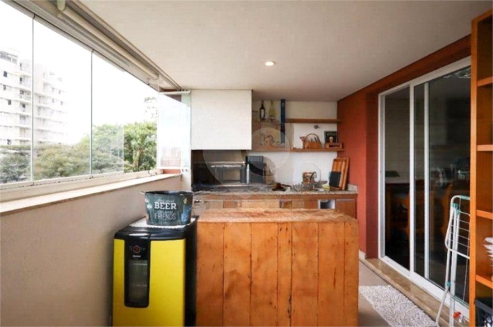 Apartamento à venda ou para alugar com 3 quartos, sendo 2 suítes,  em Jardim Marajoara, São Paulo, SP