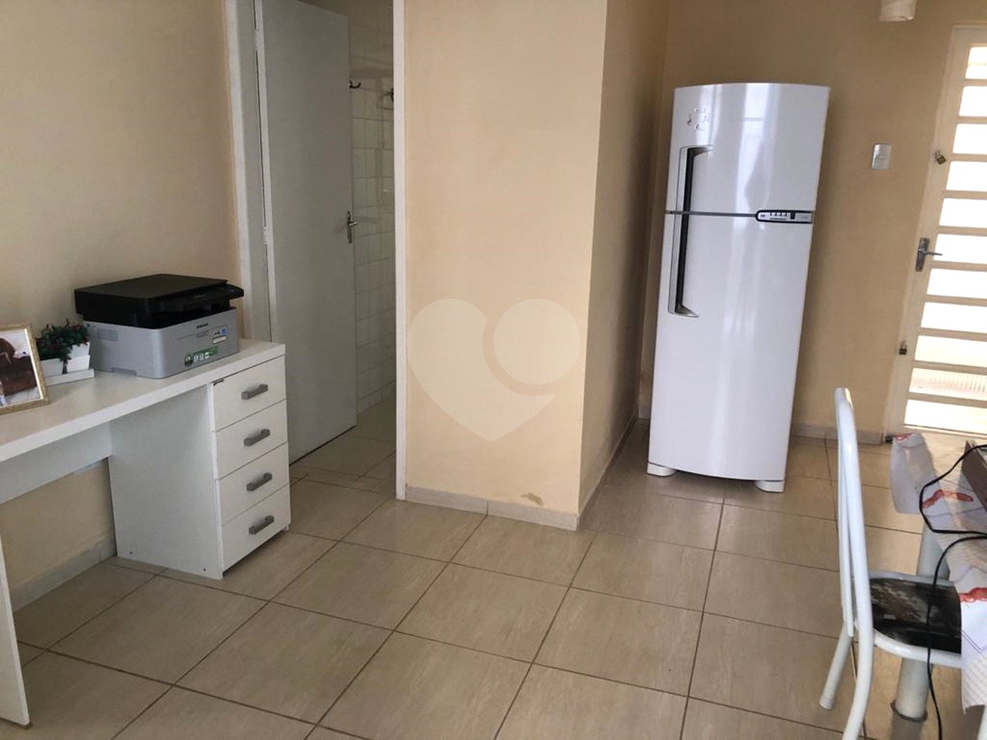 Casa à venda com 3 quartos, sendo 2 suítes,  em Jardim do Lago, Atibaia, SP