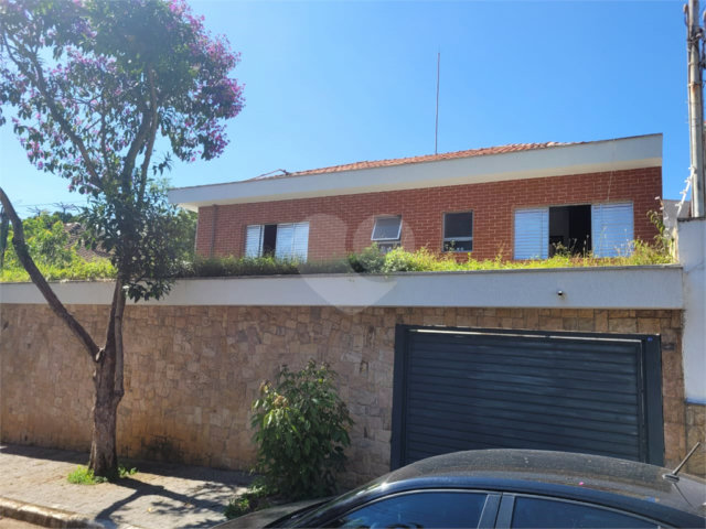 Sobrado à venda com 5 quartos, sendo 3 suítes,  em Tremembé, São Paulo, SP