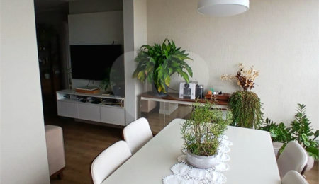 Apartamento à venda com 2 quartos, sendo 1 suíte,  em Saúde, São Paulo, SP