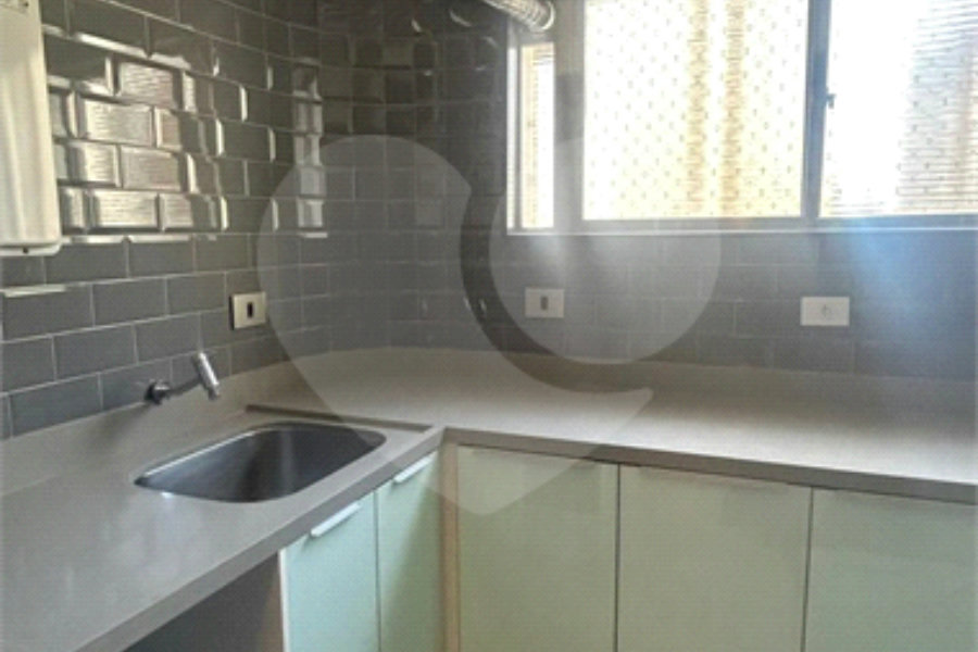Apartamento à venda com 3 quartos, sendo 1 suíte, em Pompéia, São Paulo, SP