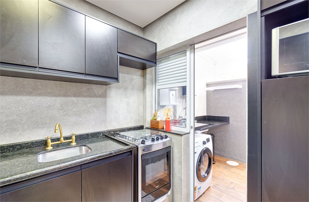 Casa à venda com 3 quartos, sendo 1 suíte, no condomínio Magnólia Gardens, São Paulo - SP