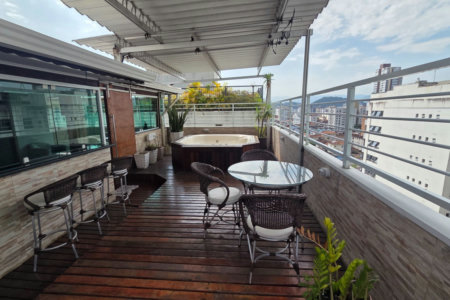 Cobertura com 3 dormitórios à venda, 262 m² por R$ 1.800.000,00 - Pompéia - Santos/SP