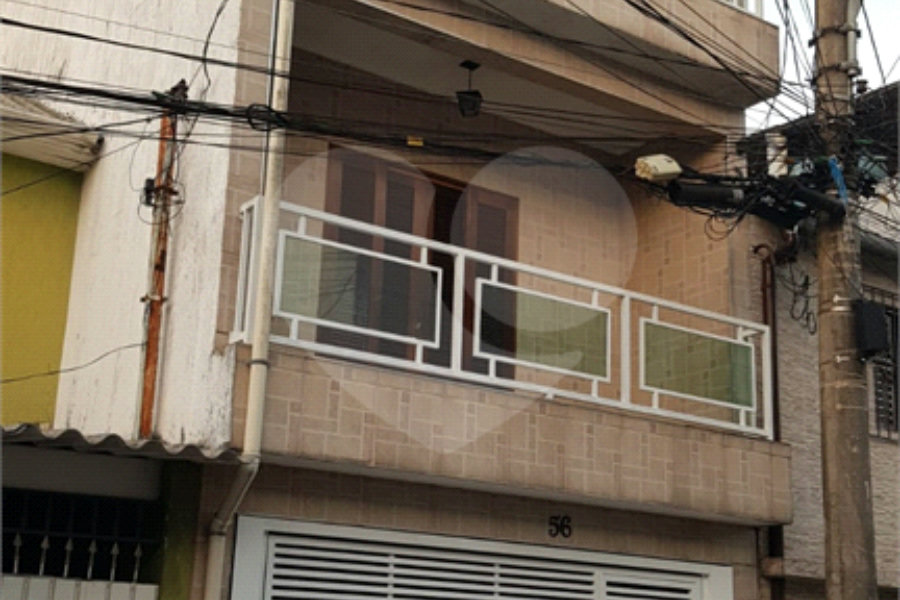 Sobrado à venda com 2 quartos, sendo 1 suíte, em Tremembé, São Paulo, SP
